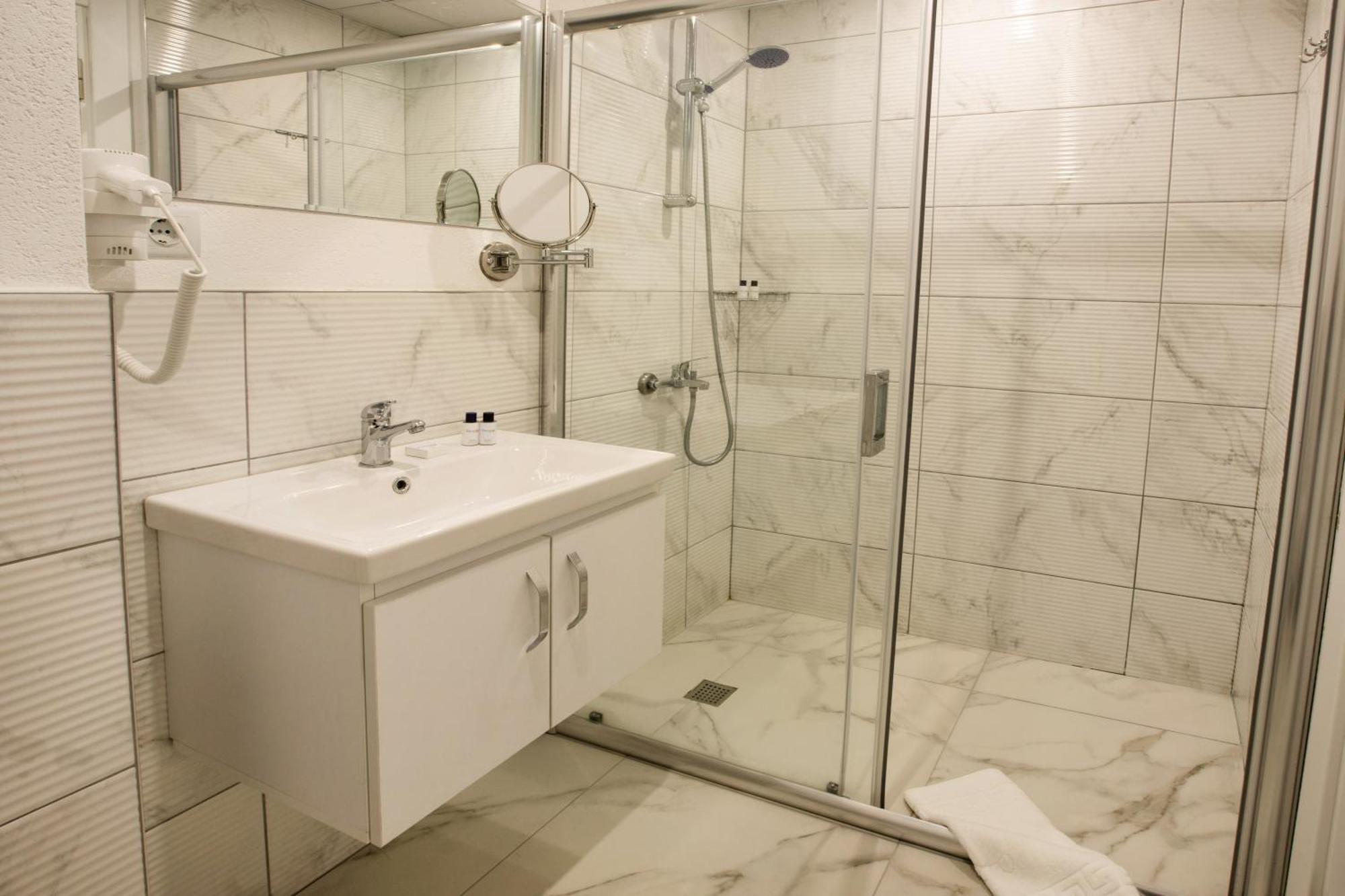 First Joy Hotel Trabzon Ngoại thất bức ảnh